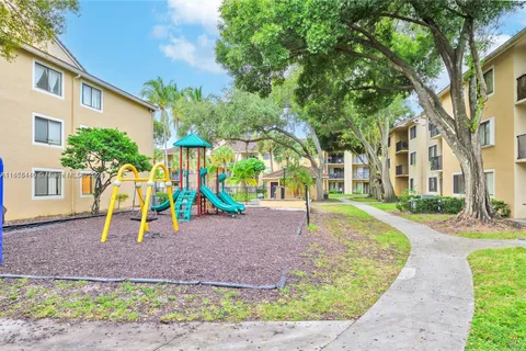 9200 W Atlantic Blvd # 1422, Coral Springs FL 33071