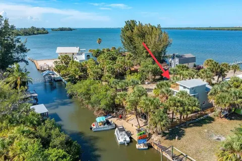 47 VIP ISLAND UNIT B, Grant Valkaria FL 32949