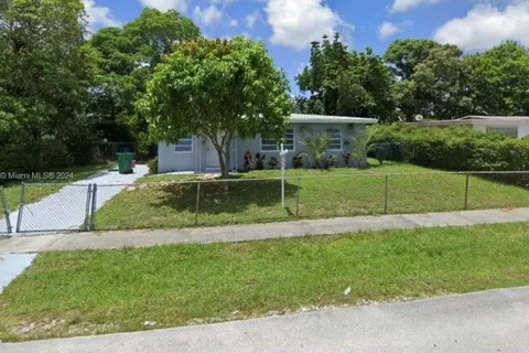 3571 NW 3rd St, Lauderhill FL 33311