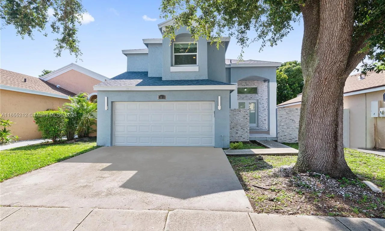 2811 River Run Ter, Miramar FL 33025