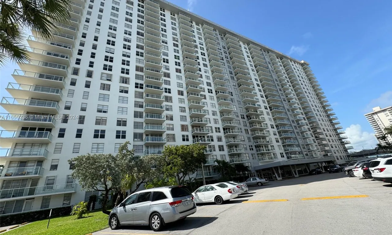 230 174th St # 417, Sunny Isles Beach FL 33160