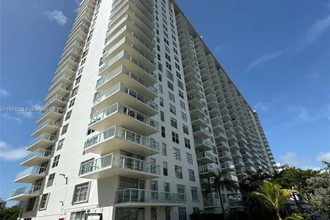 230 174th St # 417, Sunny Isles Beach FL 33160