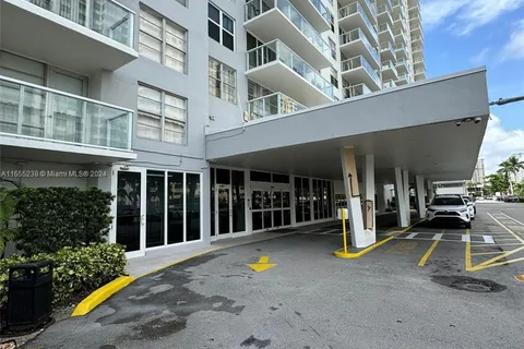 230 174th St # 417, Sunny Isles Beach FL 33160