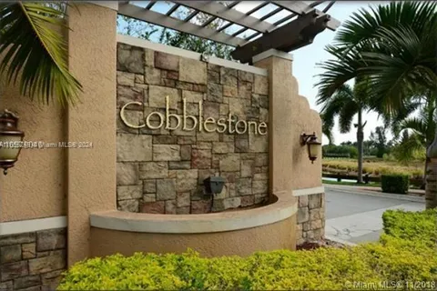 608 SW 147th Ter # 40, Pembroke Pines FL 33027