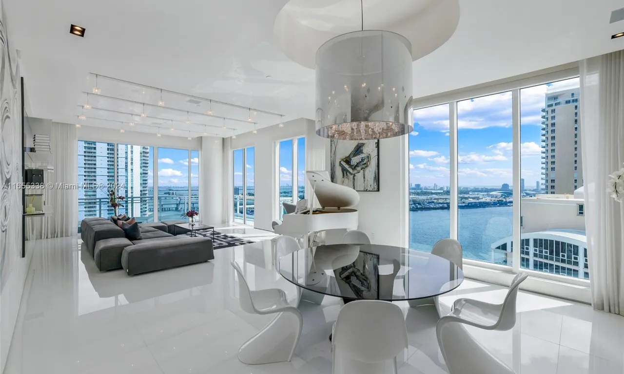 900 Brickell Key Blvd # 2603, Miami FL 33131