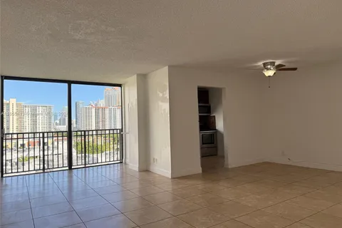 17021 N Bay Rd # 1009, Sunny Isles Beach FL 33160