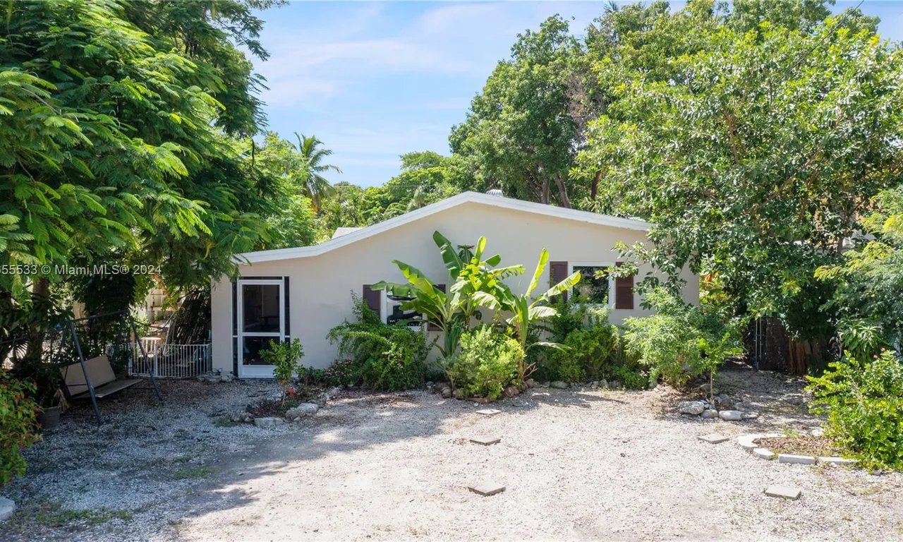 711 Sharon Pl, Key Largo FL 33037