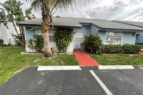 7399 Tam Oshanter Blvd # 7399, North Lauderdale FL 33068