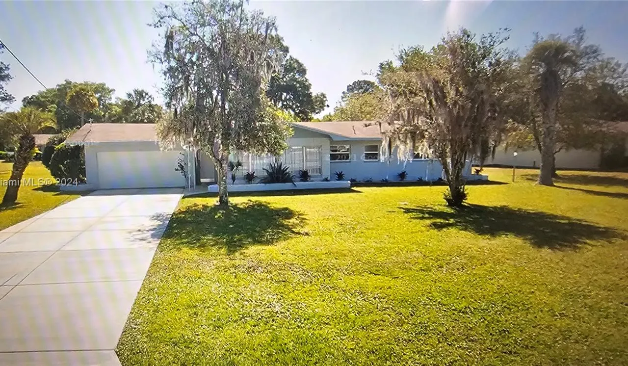 685 Afterglow Cir, Other City - In The State Of Florida FL 34429