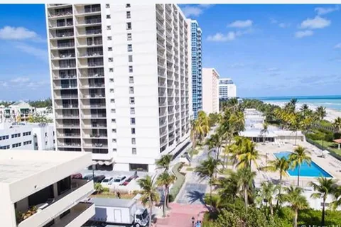 2625 Collins Ave # 510, Miami Beach FL 33140