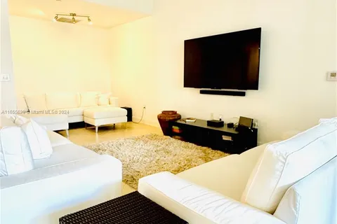16100 Emerald Estates Dr # 278, Weston FL 33331