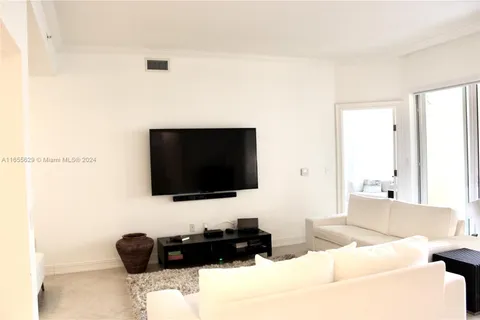 16100 Emerald Estates Dr # 278, Weston FL 33331