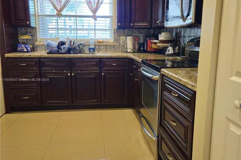 7124 Woodmont Ave # 7124, Tamarac FL 33321