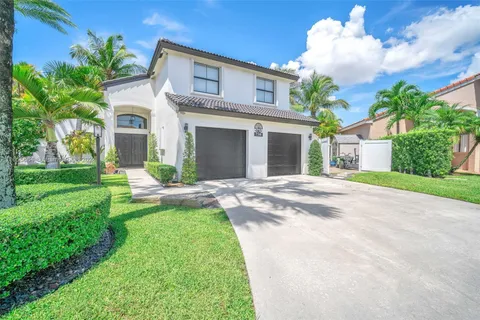 730 NW 166th Ave, Pembroke Pines FL 33028