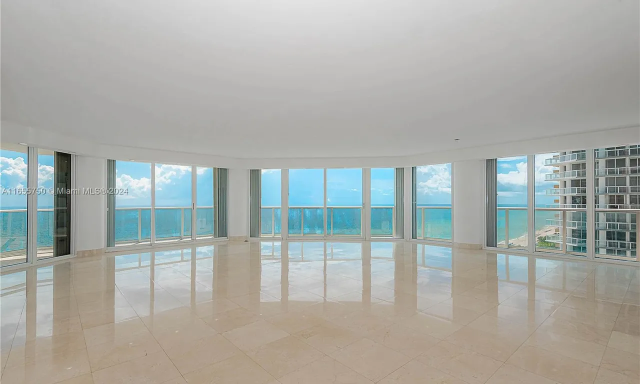 16445 Collins Ave # 1421, Sunny Isles Beach FL 33160