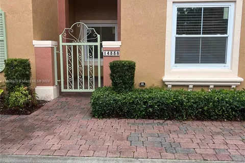 14338 SW 11TH ST # 1002, Pembroke Pines FL 33027