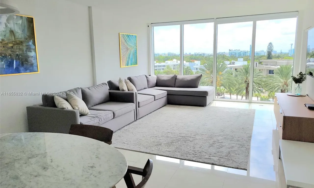 10275 Collins Ave # 528, Bal Harbour FL 33154