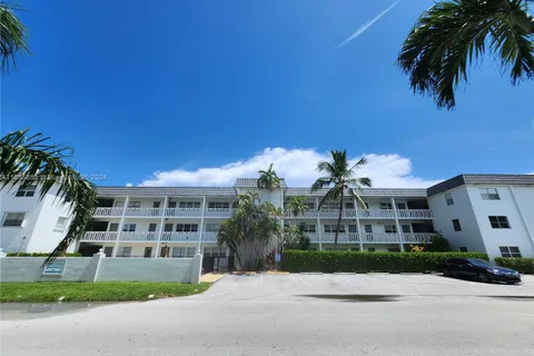 6200 NE 22nd Way # 304, Fort Lauderdale FL 33308