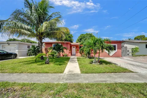 4247 NW 34th Ave, Lauderdale Lakes FL 33309