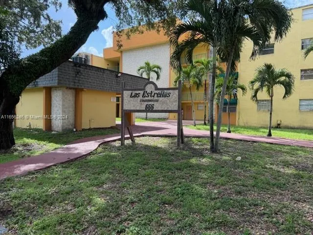 666 W 81st St # 217, Hialeah FL 33014