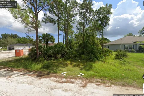 8166 97 Ct, Vero Beach FL 32967