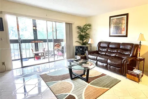 7301 Amberly Ln # 409, Delray Beach FL 33446