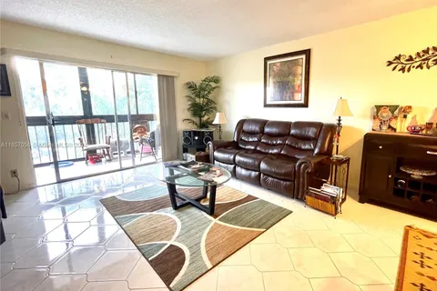 7301 Amberly Ln # 409, Delray Beach FL 33446