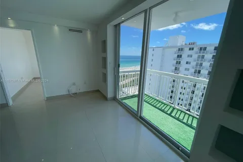 401 Ocean Dr # 1011, Miami Beach FL 33139