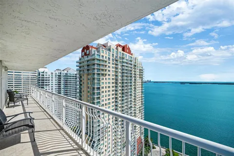 1200 Brickell Bay Dr # 3102, Miami FL 33131