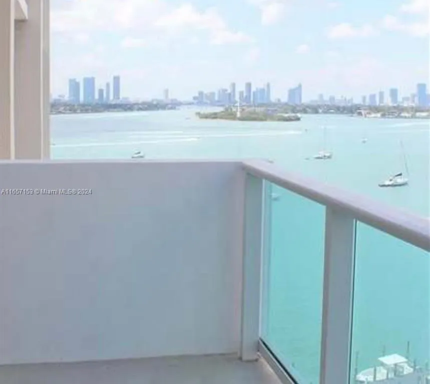 1200 WEST AVE # 924, Miami Beach FL 33139