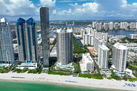 17201 Collins Ave # 706, Sunny Isles Beach FL 33160