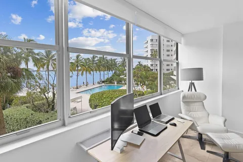 20 Island Ave # 211, Miami Beach FL 33139