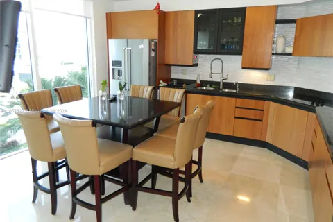 17555 Collins Ave # 703, Sunny Isles Beach FL 33160