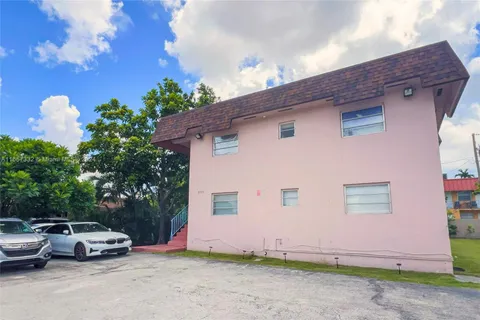 2155 SW 72nd Ave, Miami FL 33155