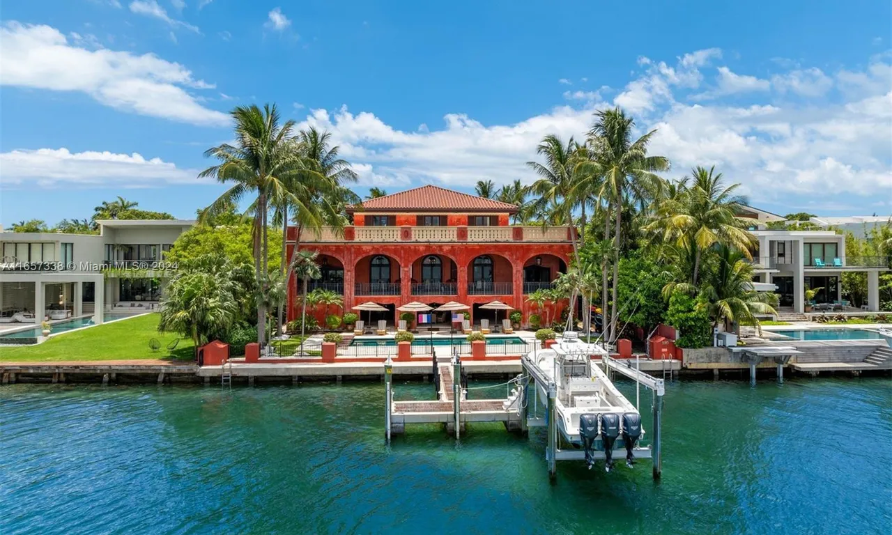 230 Harbor Drive, Key Biscayne FL 33149