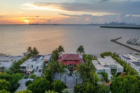 230 Harbor Drive, Key Biscayne FL 33149