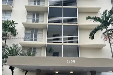 1750 NE 115th St # 407, Miami FL 33181