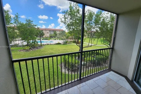 12651 SW 16th Ct # 211B, Pembroke Pines FL 33027