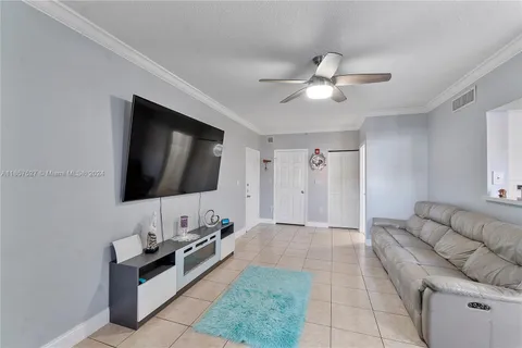 131 SW 117th Ave # 8103, Pembroke Pines FL 33025