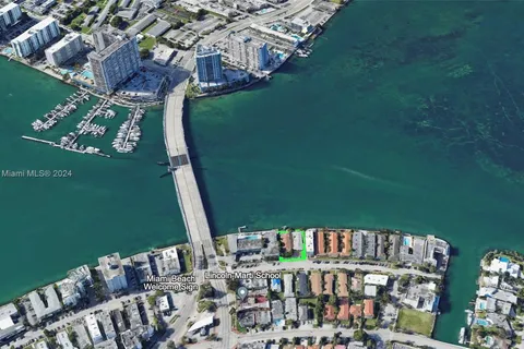 2130 Bay Dr, Miami Beach FL 33141