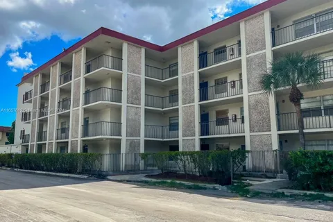 3001 NW 48th Ave # 333, Lauderdale Lakes FL 33313