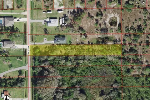 42ND St NE, Naples FL 34120