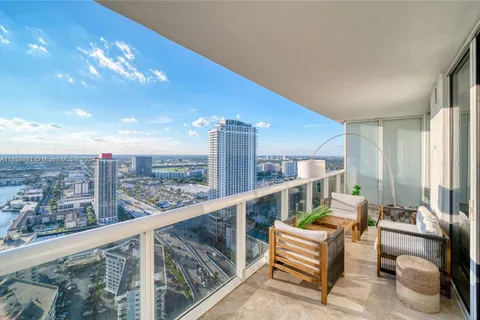 1800 S Ocean Dr # 3708, Hallandale Beach FL 33009