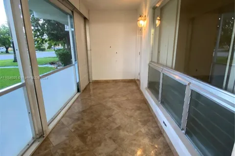 500 S Luna Ct # 2, Hollywood FL 33021