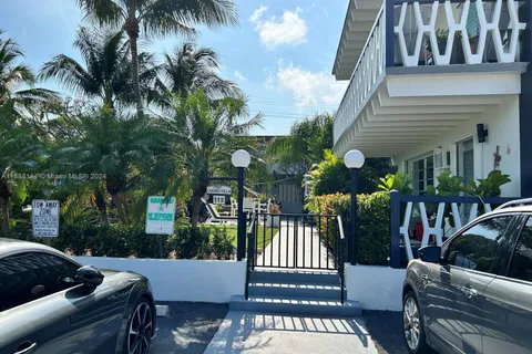 115 S C Street # 101, Palm Beach FL 33460