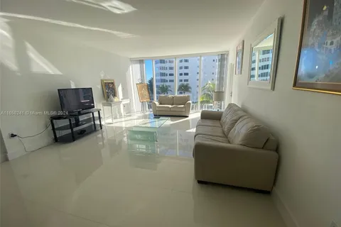 10275 Collins Ave # 316, Bal Harbour FL 33154