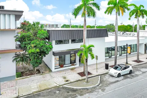 2640 Hollywood Blvd # 114, Hollywood FL 33020