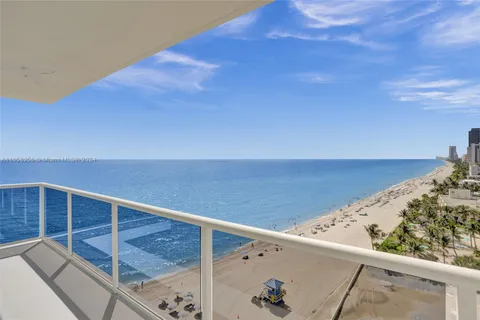 3725 S Ocean Dr # 1102, Hollywood FL 33019