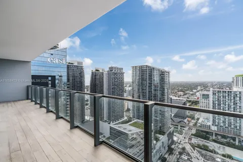 68 SE 6th St # 3706, Miami FL 33131