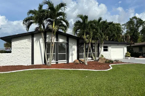 4123 SE 3rd Ave, Cape Coral FL 33904